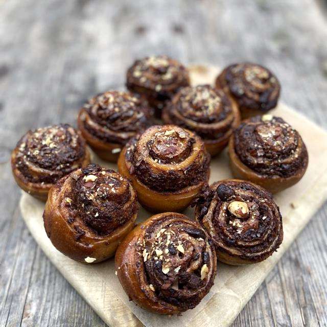 chocolate almond babka